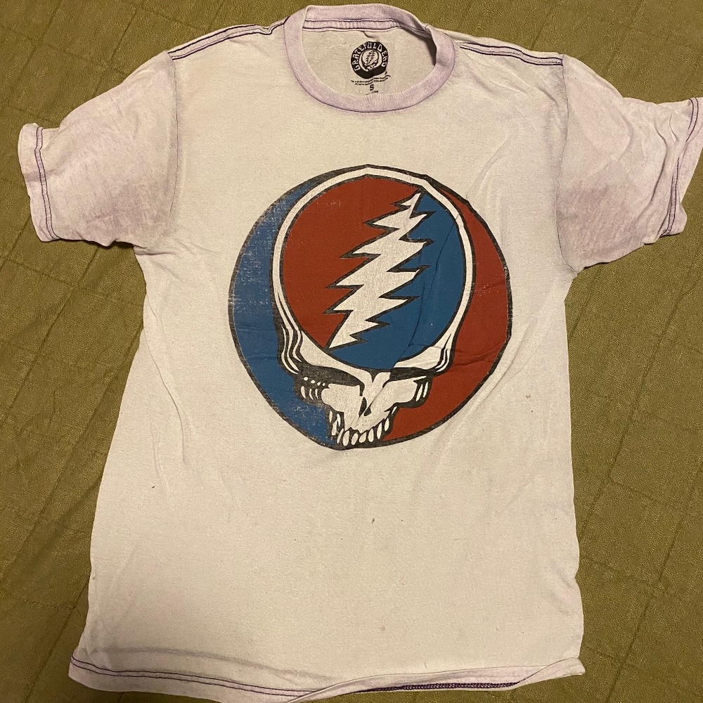 Paper Thin Grateful Dead tshirt
